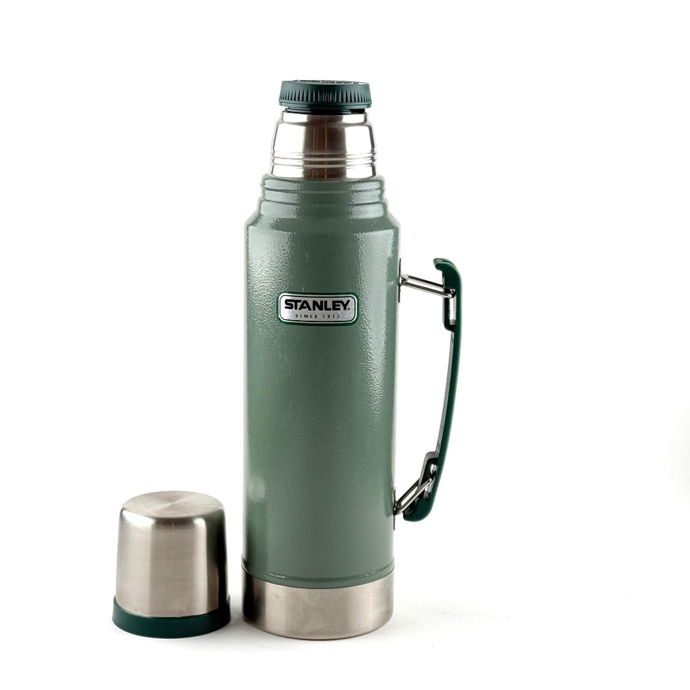Stanley Heritage Classic Vacuum Bottle(thermos) with Handle 1.1 QT/1 Liter Green